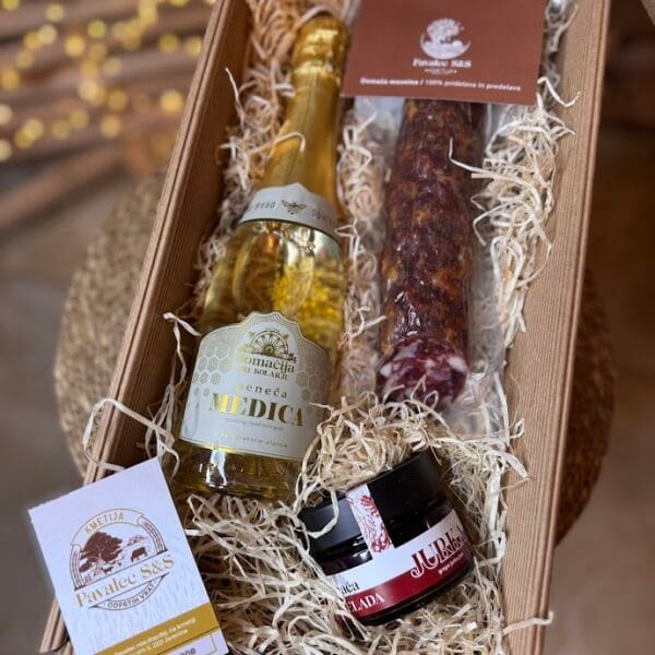 Domov darilni paket silvestrovo